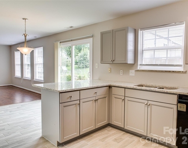 2035 Speedwell Court - Photo Thumbnail 9