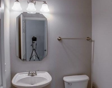 6434 Gatesville Lane - Photo Thumbnail 15