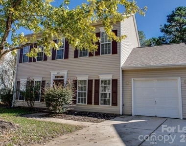 6434 Gatesville Lane - Photo Thumbnail 30