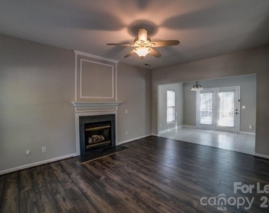 6434 Gatesville Lane - Photo Thumbnail 1