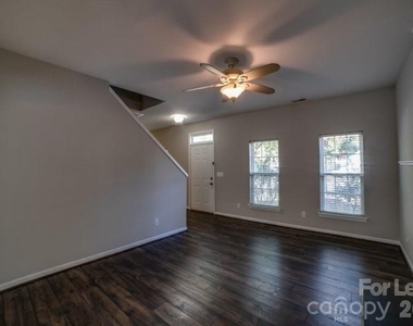 6434 Gatesville Lane - Photo Thumbnail 2