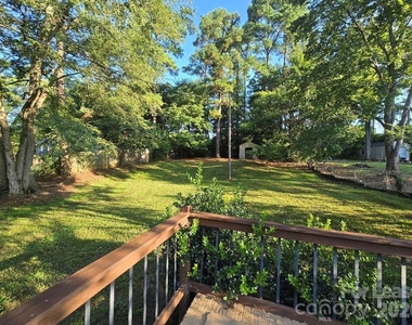 2021 Downey Street - Photo Thumbnail 26