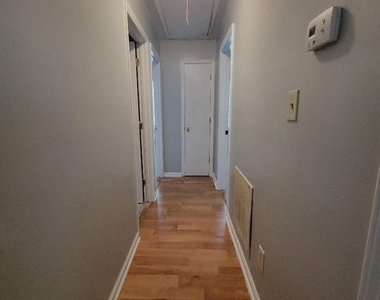2021 Downey Street - Photo Thumbnail 11