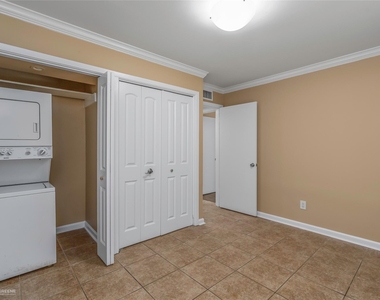 3730 Fairfield Avenue - Photo Thumbnail 14