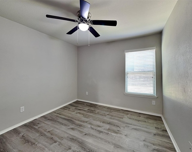 14305 Artisan Drive - Photo Thumbnail 14