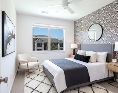 7345 Ventura Lane - Photo Thumbnail 4