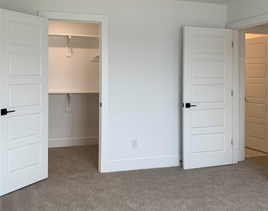 9471 Timberleaf Drive - Photo Thumbnail 30