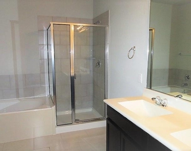 159 Blair Drive - Photo Thumbnail 13