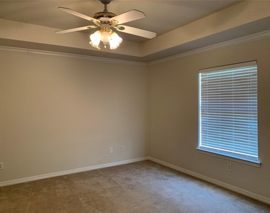 17906 Old Preston Court - Photo Thumbnail 17