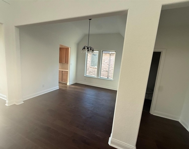 1905 Pecos Drive - Photo Thumbnail 22