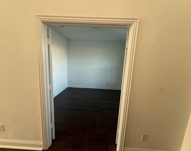 1905 Pecos Drive - Photo Thumbnail 25