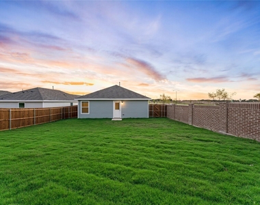 7512 Woodpecker Drive - Photo Thumbnail 3