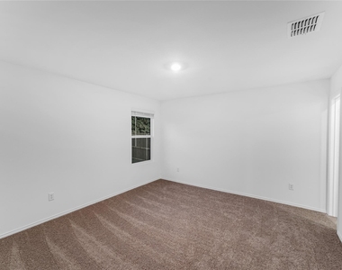 7512 Woodpecker Drive - Photo Thumbnail 10