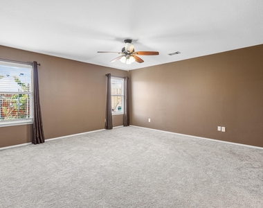 12947 Michelle Drive - Photo Thumbnail 17