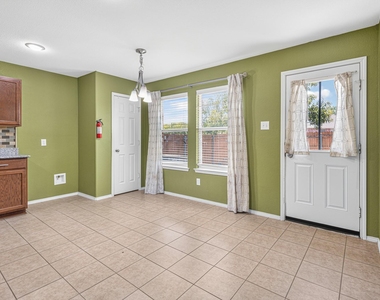12947 Michelle Drive - Photo Thumbnail 10