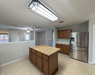 1736 Carolina Ridge Way - Photo Thumbnail 12