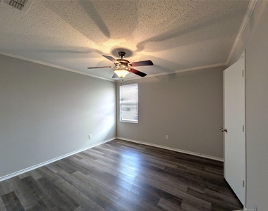 1736 Carolina Ridge Way - Photo Thumbnail 22