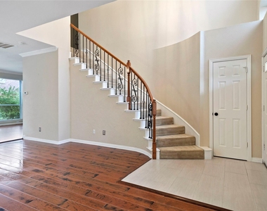3777 Meadowcreek Circle - Photo Thumbnail 2