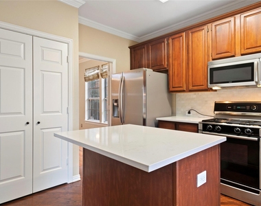 3777 Meadowcreek Circle - Photo Thumbnail 7