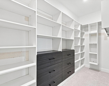 1104 Stallion Lane - Photo Thumbnail 24