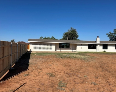 5400 Ridgeline Drive - Photo Thumbnail 29
