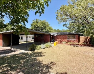 2223 Forest Oaks Drive - Photo Thumbnail 1