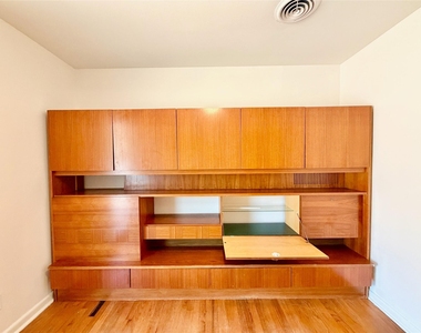 2223 Forest Oaks Drive - Photo Thumbnail 12