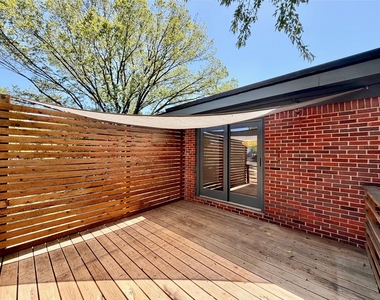 2223 Forest Oaks Drive - Photo Thumbnail 20