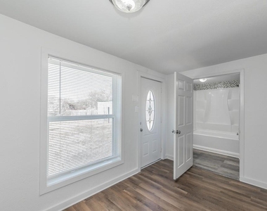 505 N Lamar Street - Photo Thumbnail 23