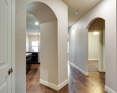 3801 Tunstall Drive - Photo Thumbnail 7