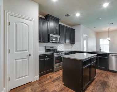 3801 Tunstall Drive - Photo Thumbnail 19