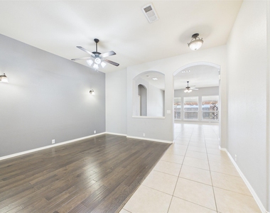 4104 Volk Court - Photo Thumbnail 7