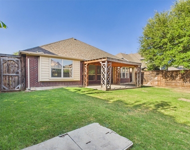 4104 Volk Court - Photo Thumbnail 36
