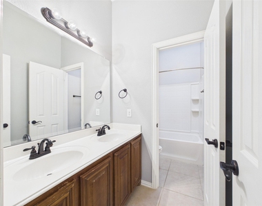 4104 Volk Court - Photo Thumbnail 22