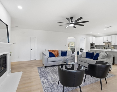 1295 White Water Lane - Photo Thumbnail 11