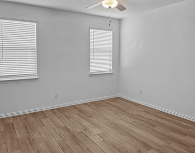114 Autumn Sage Lane - Photo Thumbnail 15