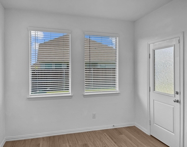 114 Autumn Sage Lane - Photo Thumbnail 10