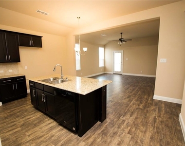 1215 Mount Olive Lane - Photo Thumbnail 5