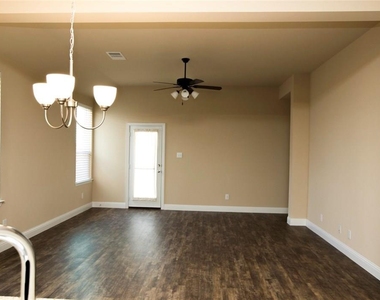 1215 Mount Olive Lane - Photo Thumbnail 6