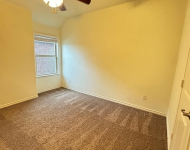 10020 Long Branch Drive - Photo Thumbnail 14