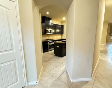 10020 Long Branch Drive - Photo Thumbnail 24