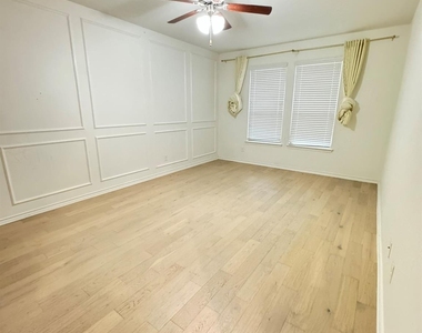 10020 Long Branch Drive - Photo Thumbnail 33