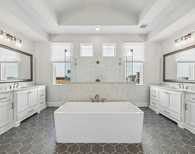 3721 Dewberry Lane - Photo Thumbnail 17