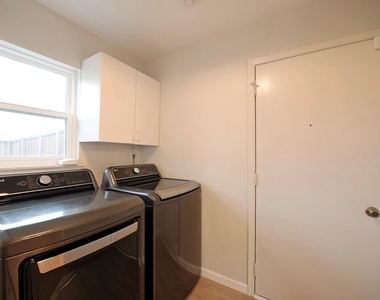 9322 Shipman Street - Photo Thumbnail 30