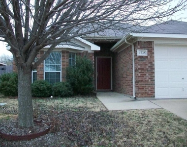 4735 Topaz Lane - Photo Thumbnail 1