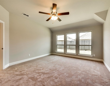 800 Bird Creek - Photo Thumbnail 16