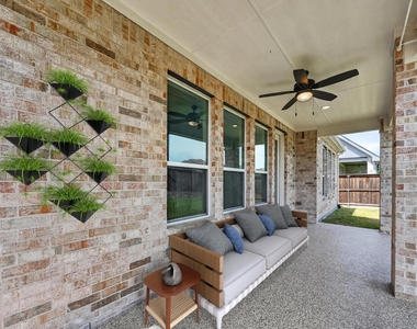13912 Chestnut Glen Lane - Photo Thumbnail 32