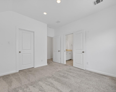 13912 Chestnut Glen Lane - Photo Thumbnail 26