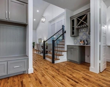 2043 Life Avenue - Photo Thumbnail 2