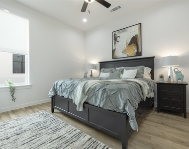 4314 Roseland Avenue - Photo Thumbnail 13
